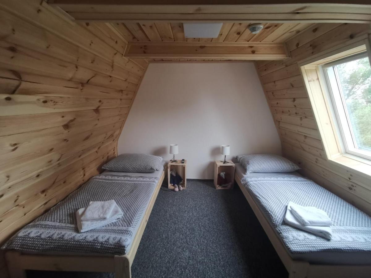 Pension Koliba Komorní Lhotka Exterior foto