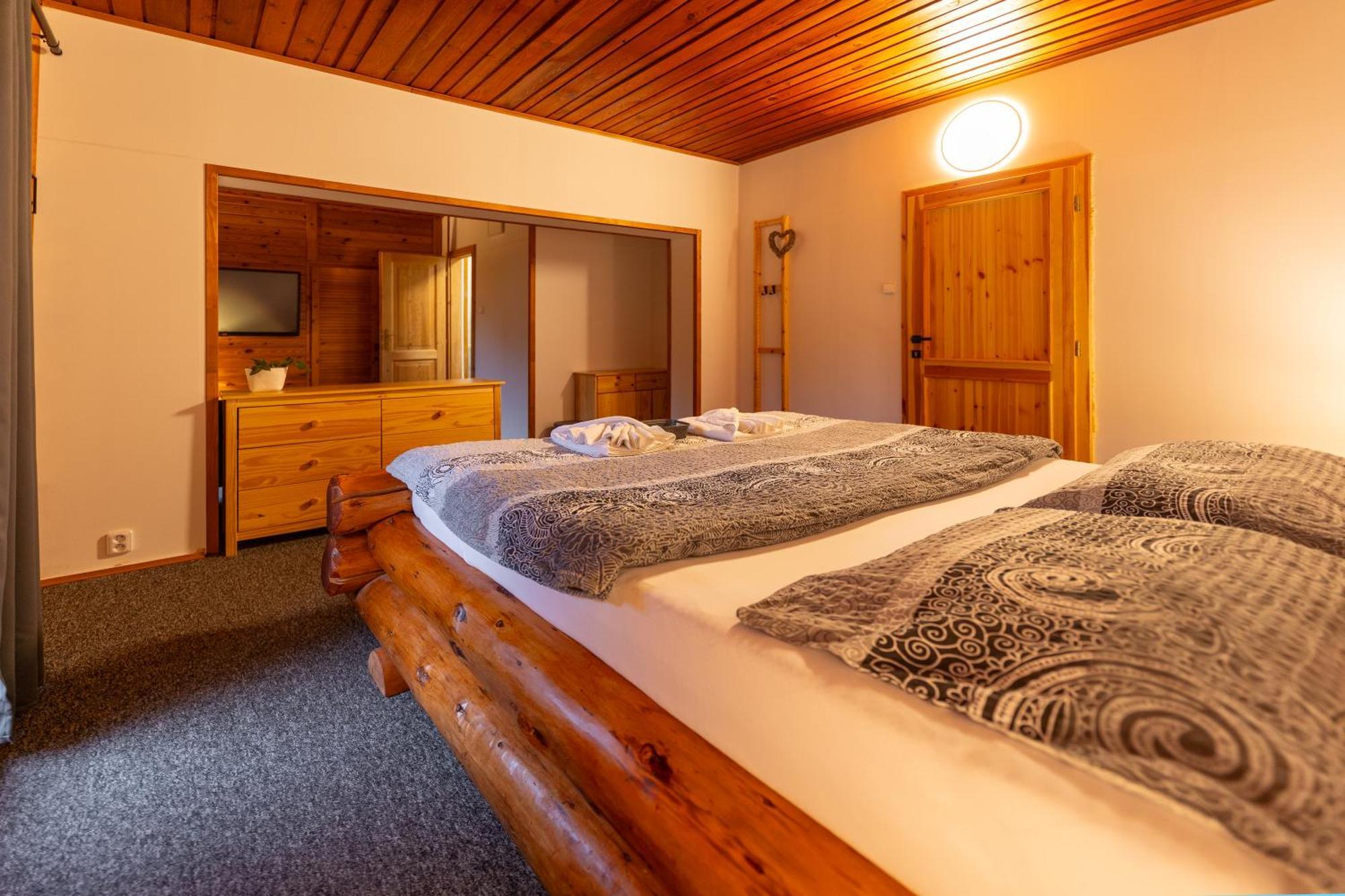 Pension Koliba Komorní Lhotka Quarto foto